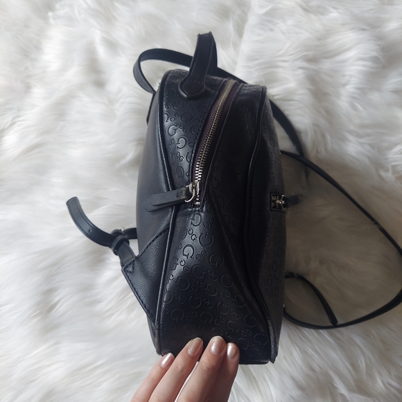 GUESS Black Backpack - Picture 3 of 14